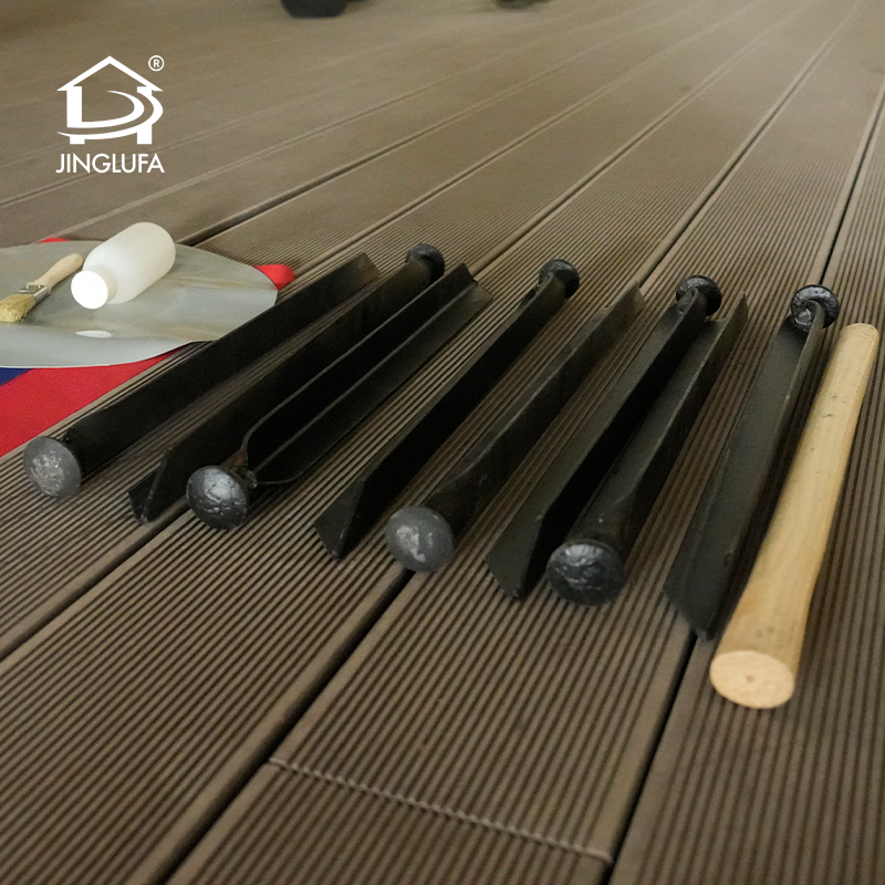 Наземный колышек